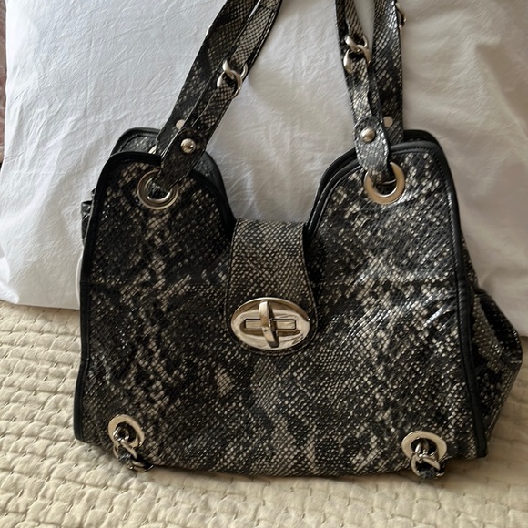 Stuart Weitzman Handbags - Stuart Weitzman snake print satchel VGUC